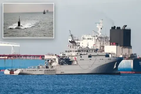 Cientos de petroleros de la "flota en la sombra" rusa cruzan el canal de la Mancha; la OTAN intensifica la vigilancia