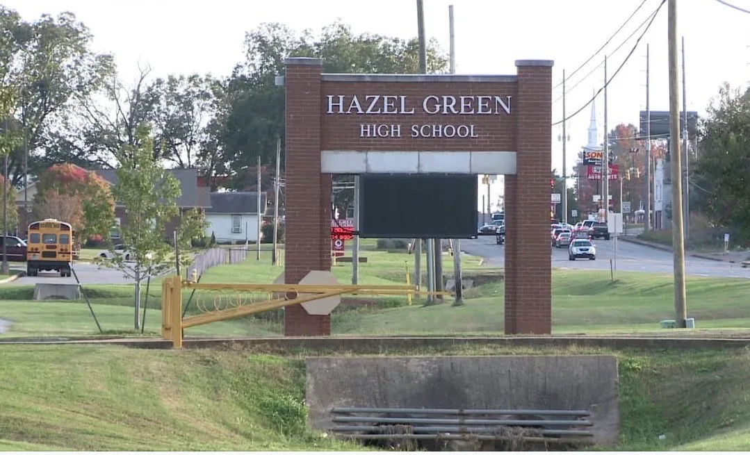 Estudiante de Hazel Green retirado tras hallazgo de armas de airsoft y piezas de armas