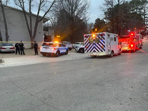 Un hombre muere en un tiroteo en la cuadra 2000 de Belt Street en Jonesboro